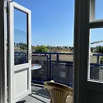Large Private Room With Balcony