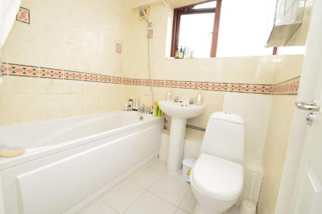 Large Private With Balcony Homestay